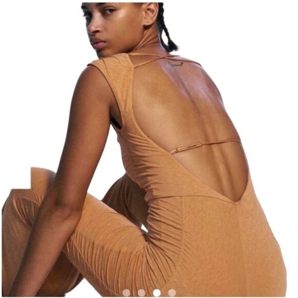 Free People Movement Pirouette Size L One Piece Ruched Cut Out Jumpsuit - Picture 2 of 13